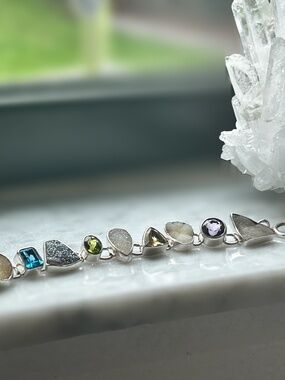 Sterling Silver and Semi Precious Stone Bracelet w Blue Topaz, Peridot, Citrine